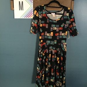 NWT M LuLaRoe Nicole dress